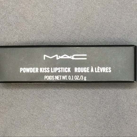 MAC Powder Kiss Lipstick in Werk, Werk, Werk - Picture 14 of 15